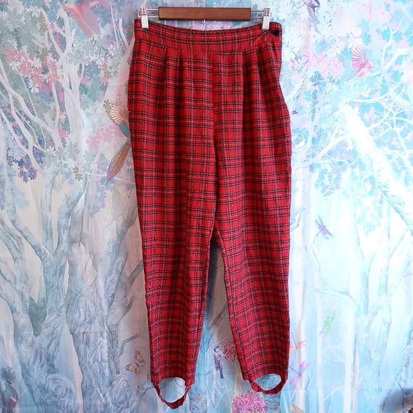 Vintage High-waisted Plaid Stirrup Trousers - Picture 2 of 8